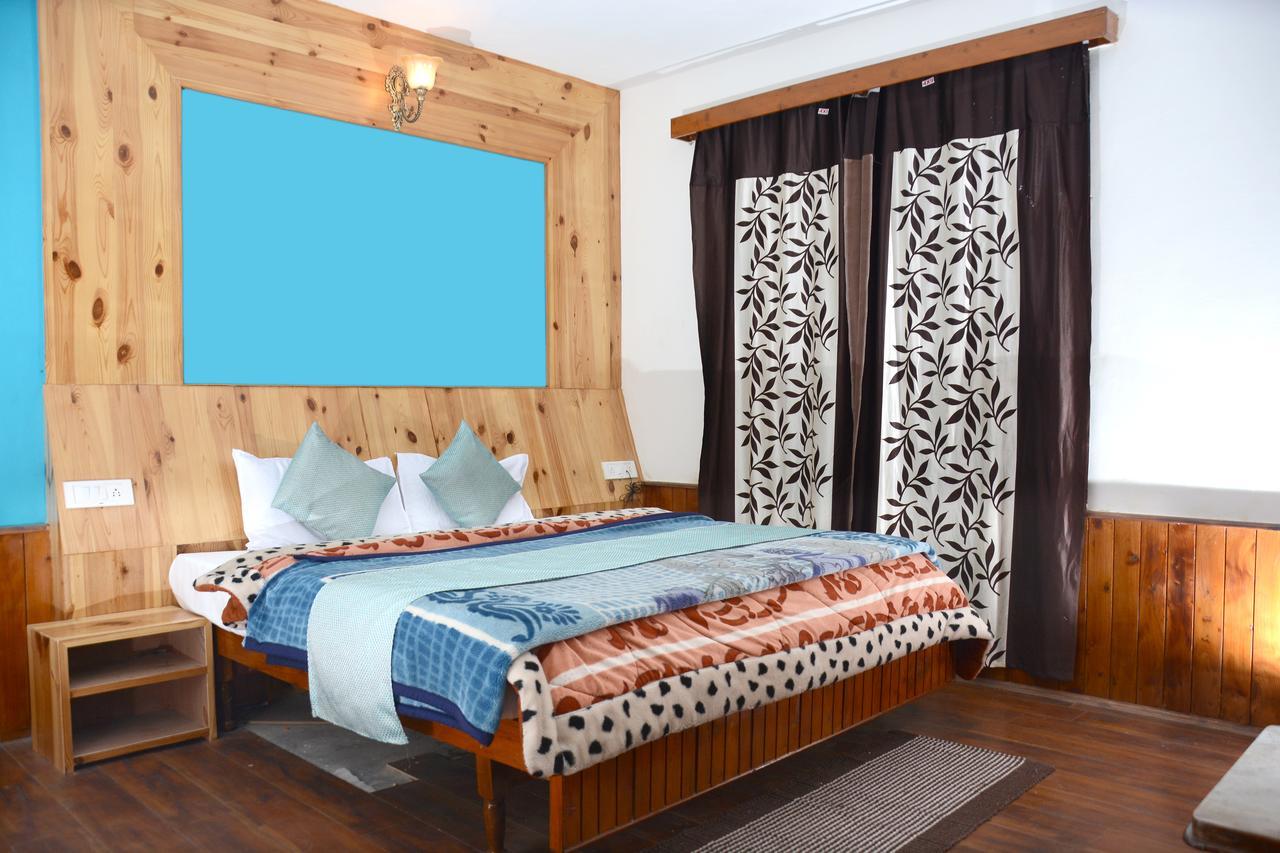 Hotel Rajhans Manali מראה חיצוני תמונה
