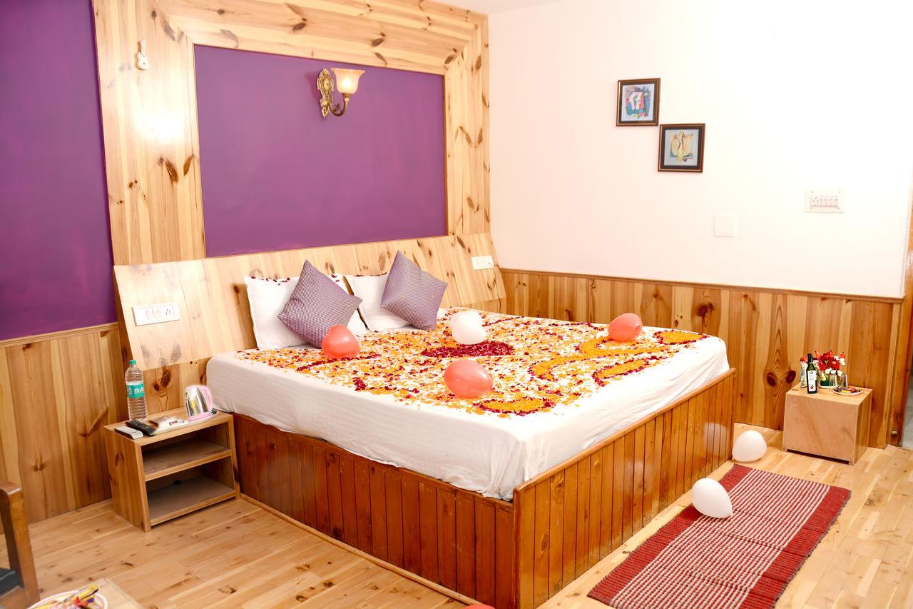 Hotel Rajhans Manali מראה חיצוני תמונה