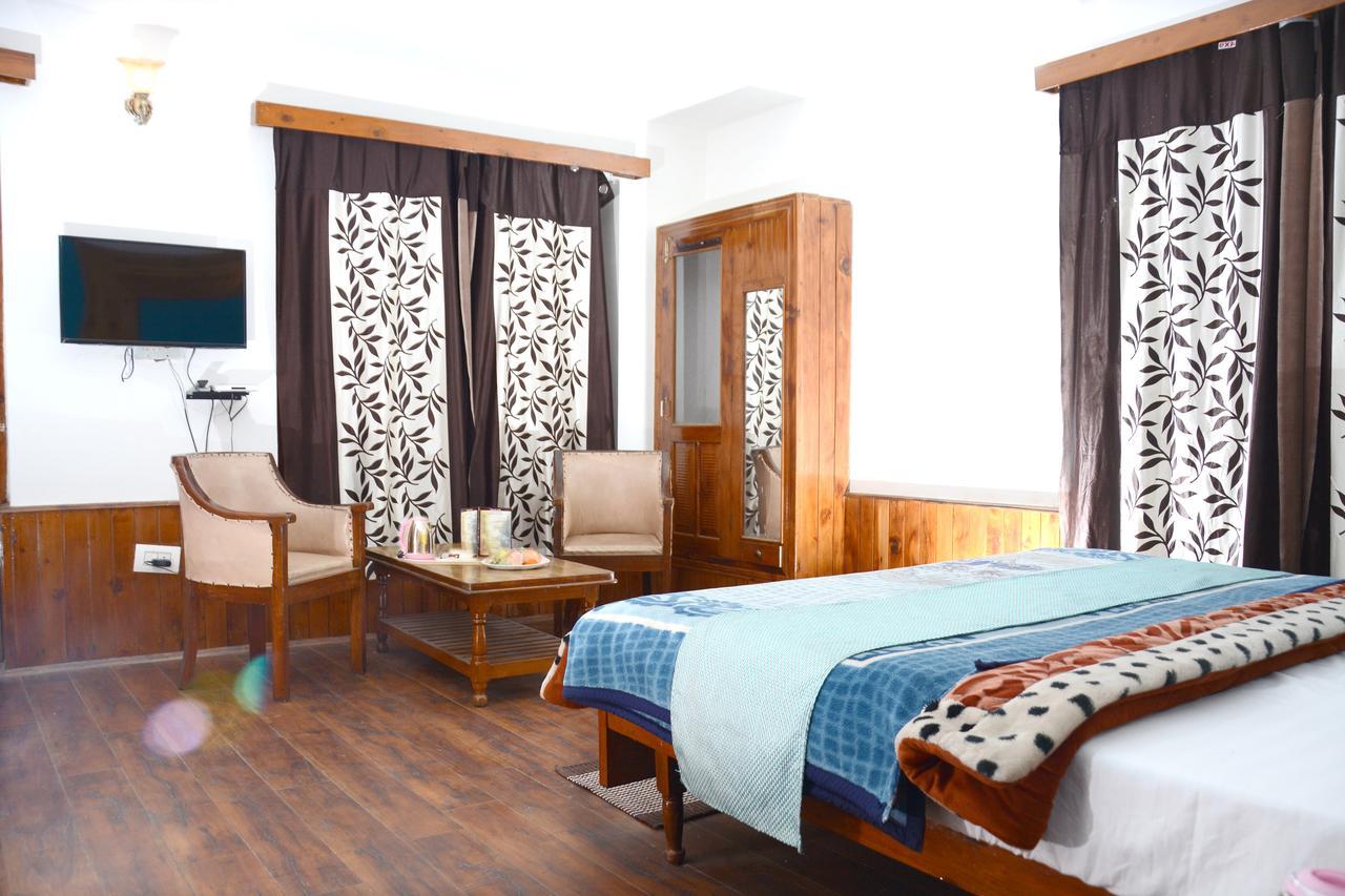 Hotel Rajhans Manali מראה חיצוני תמונה